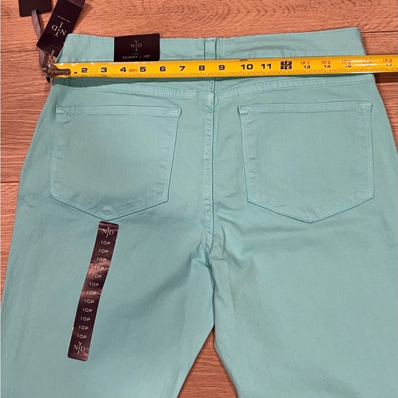 *NWT* Not Your Daughters Jeans Skinny Slimming Fit Aqua Jeans, size 10P - Picture 5 of 12